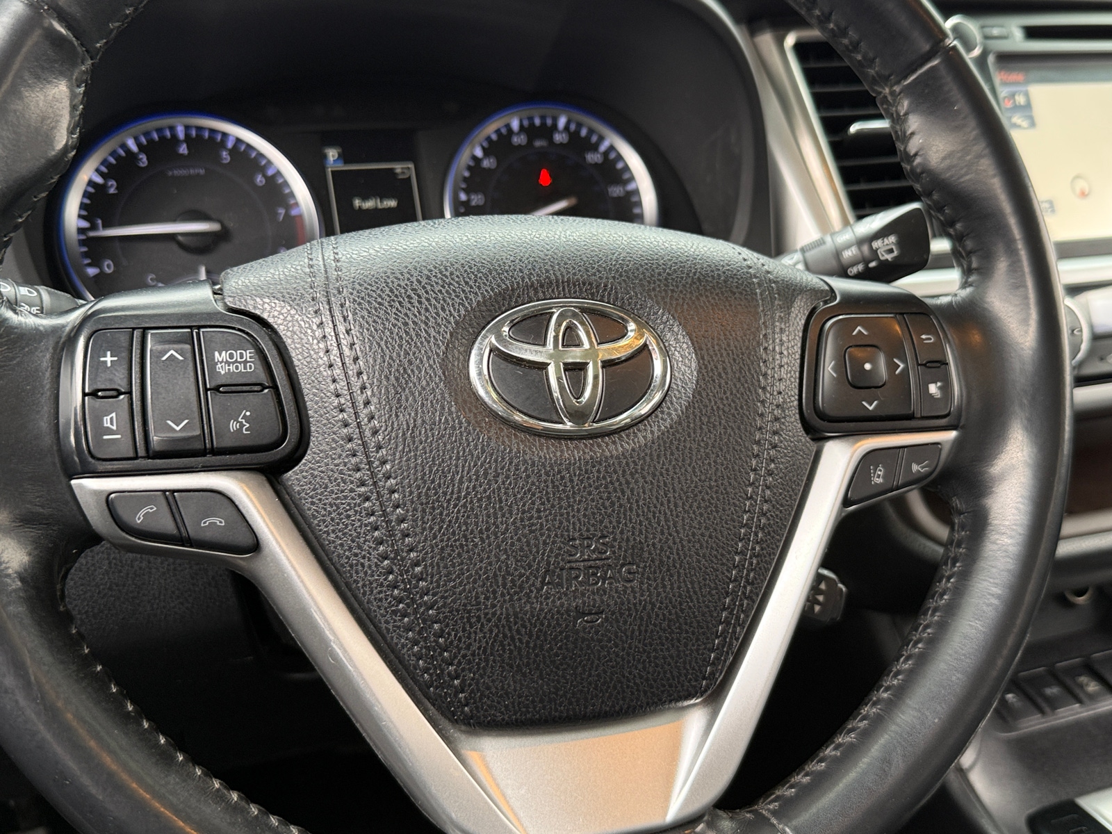 Thumbnail: 2019 Toyota Highlander - 4