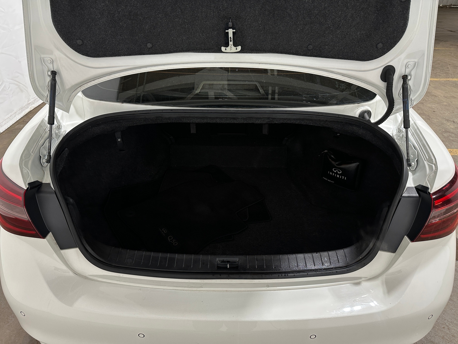 Thumbnail: 2019 INFINITI Q50 - 6