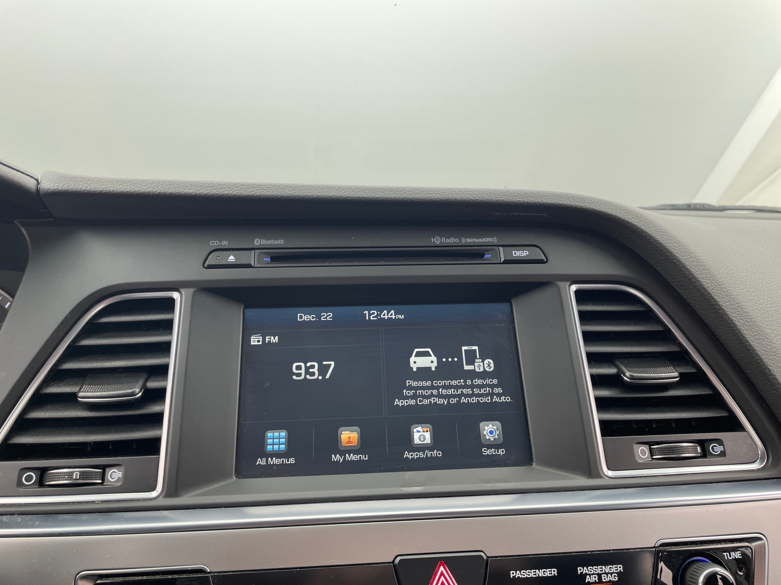 Thumbnail: 2016 Hyundai Sonata - 3