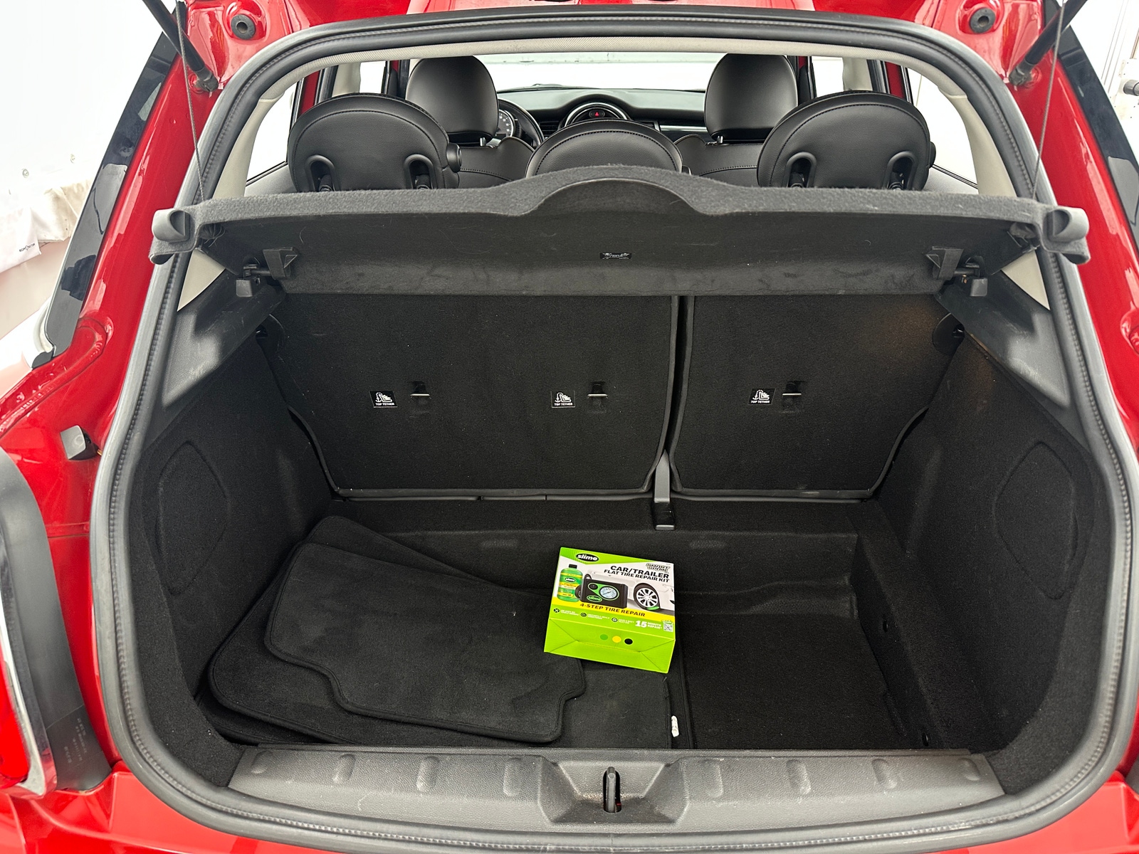 Thumbnail: 2016 MINI Cooper Hardtop - 6