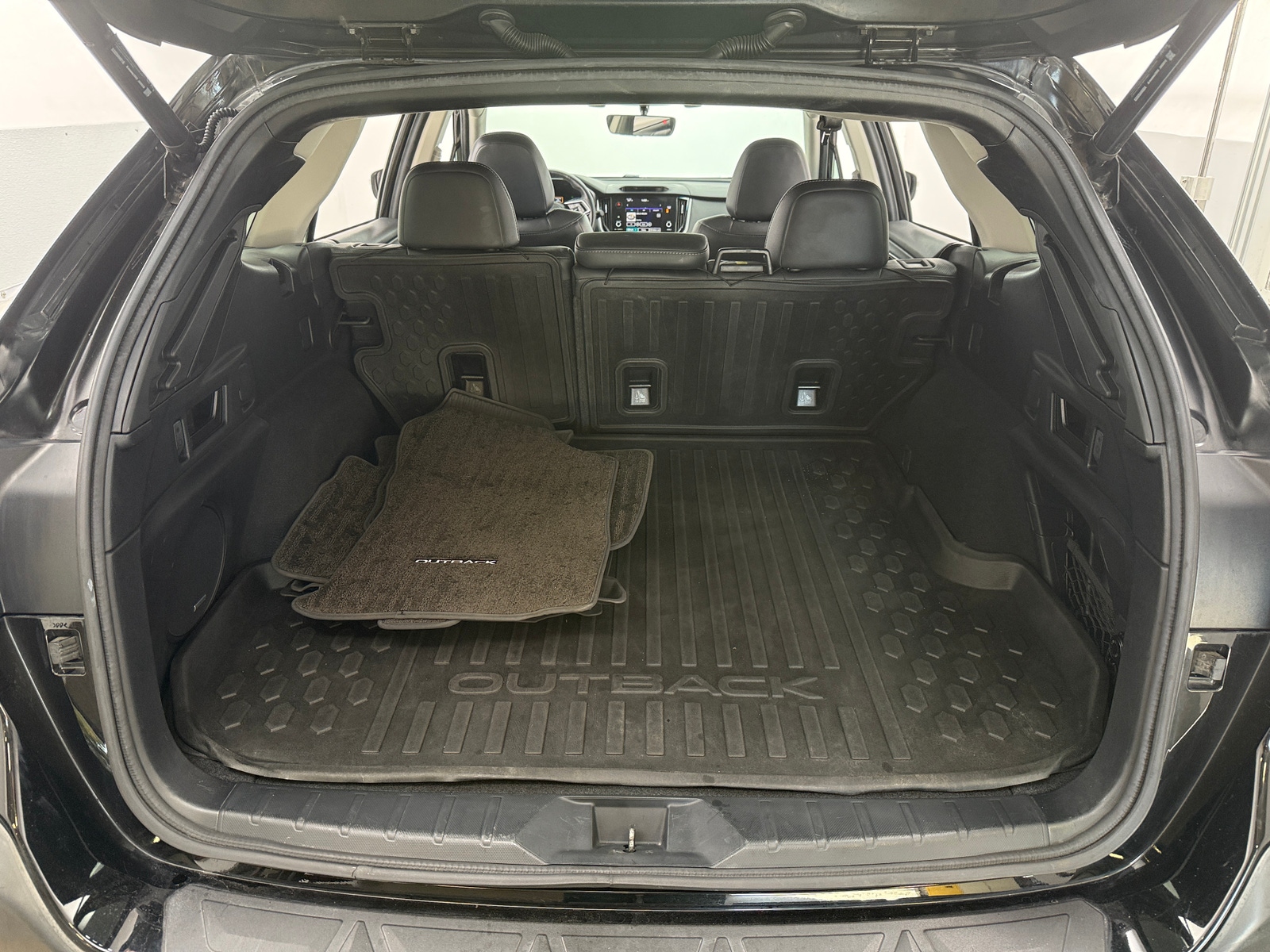 Thumbnail: 2020 Subaru Outback - 6