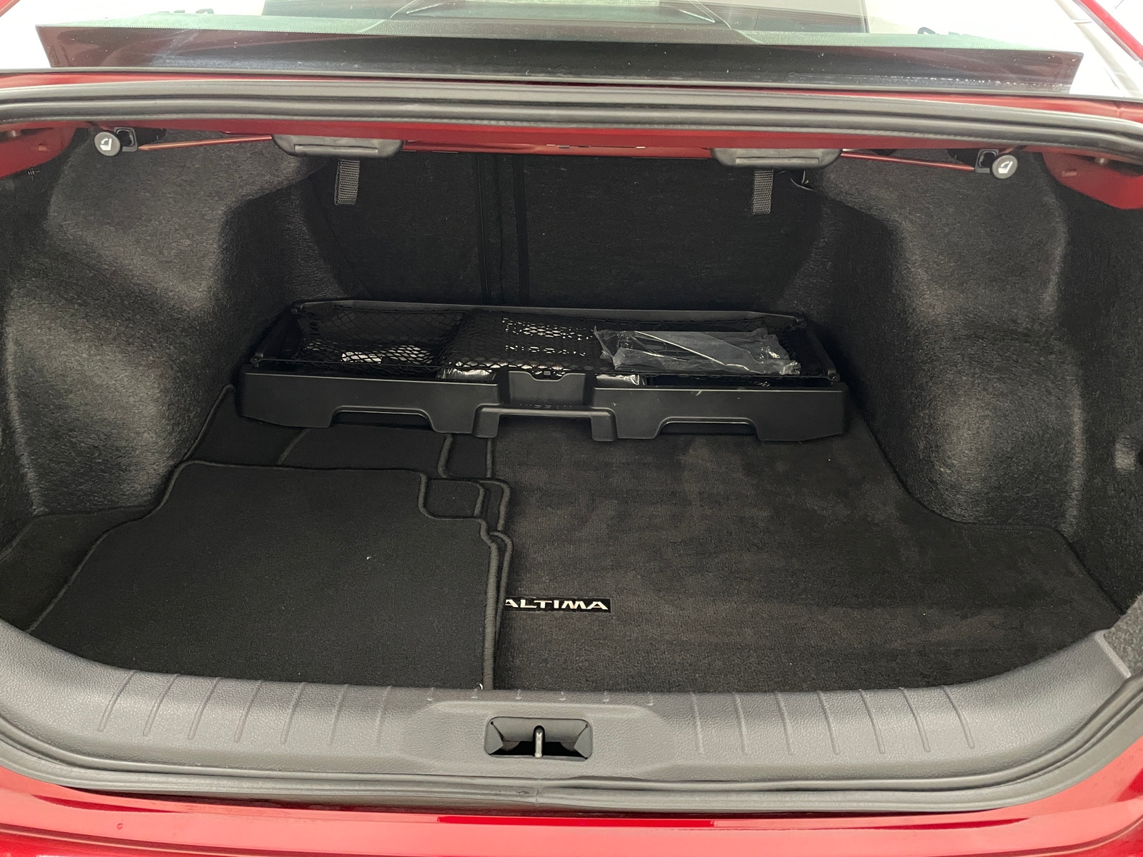 Thumbnail: 2024 Nissan Altima - 6