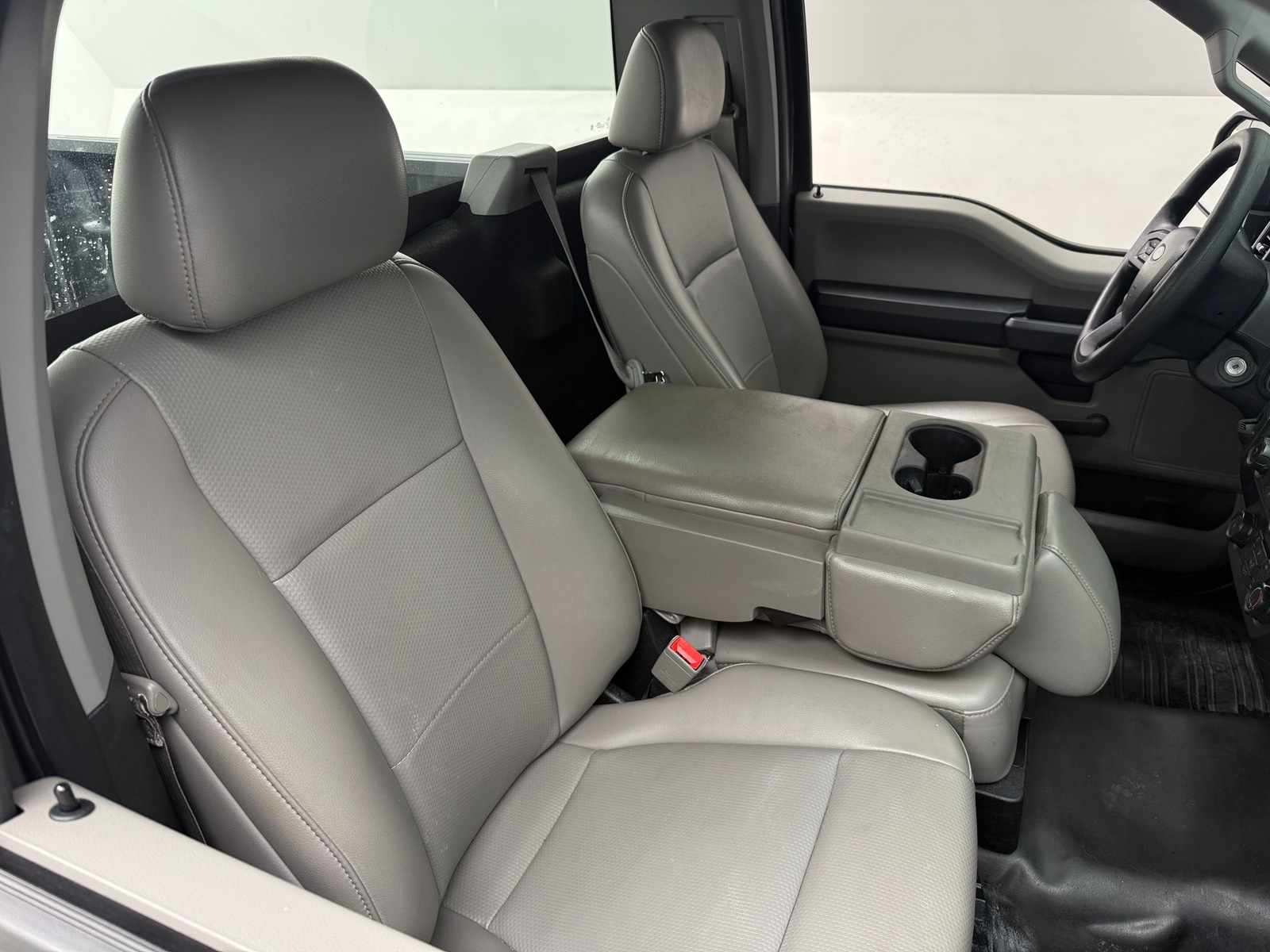 Thumbnail: 2018 Ford Econoline - 2