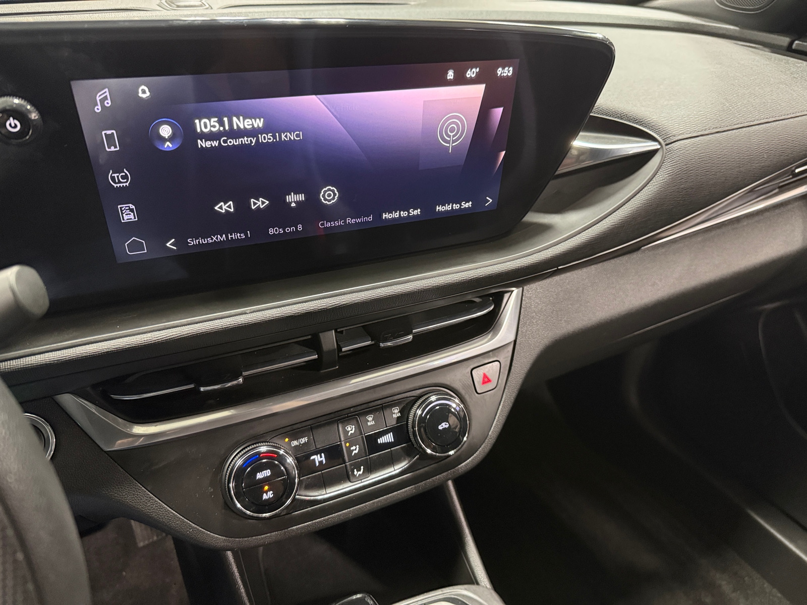 Thumbnail: 2024 Buick Envista - 3