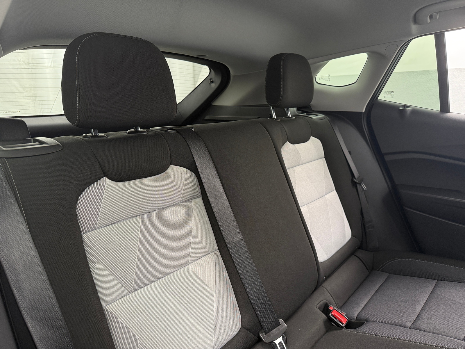 Thumbnail: 2025 Chevrolet Trax - 6