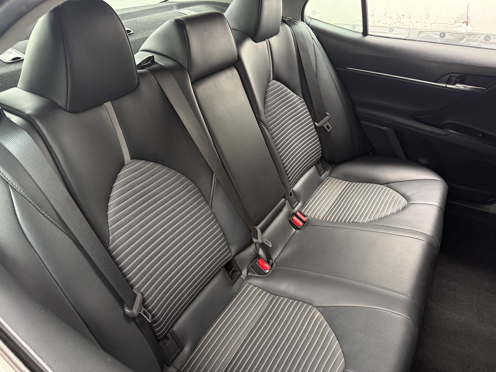 Thumbnail: 2020 Toyota Camry - 6