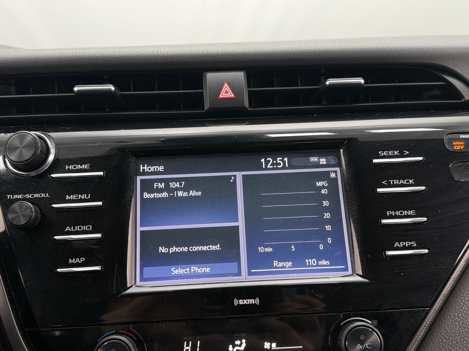 Thumbnail: 2020 Toyota Camry - 4