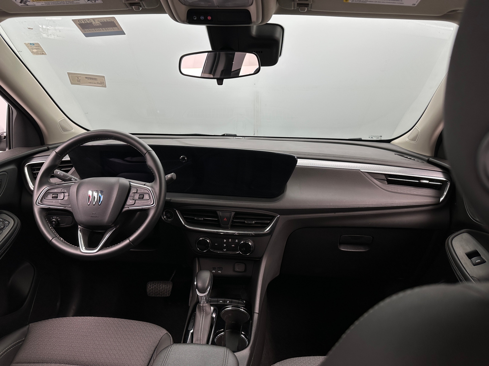 Thumbnail: 2025 Buick Encore GX - 2