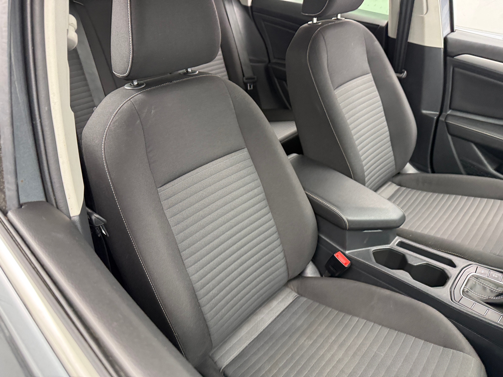 Thumbnail: 2024 Volkswagen Jetta - 2