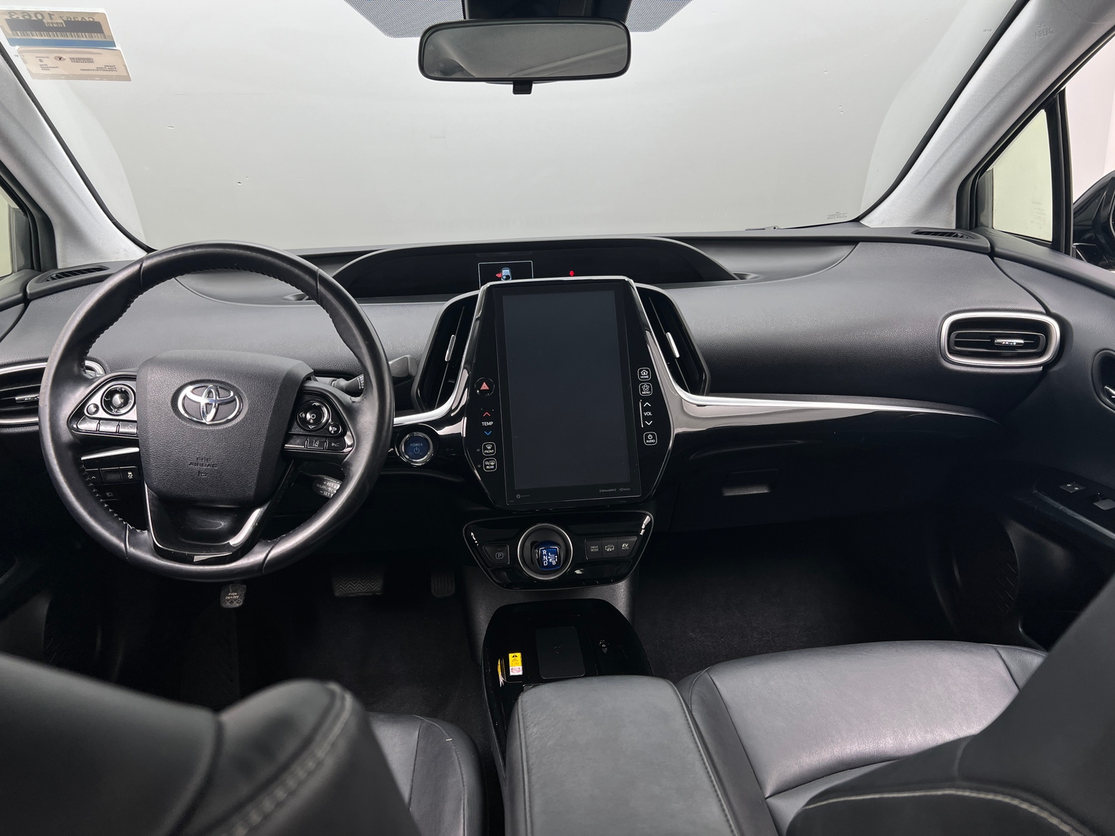 Thumbnail: 2020 Toyota Prius Prime - 2