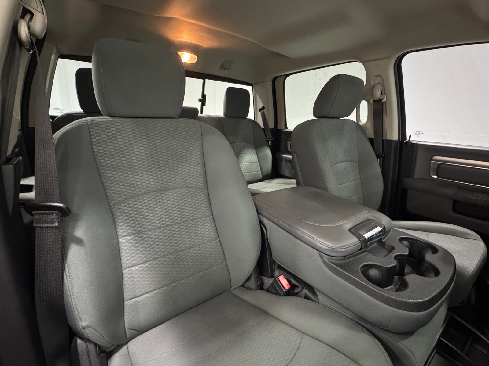 Thumbnail: 2019 RAM 1500 Classic - 2