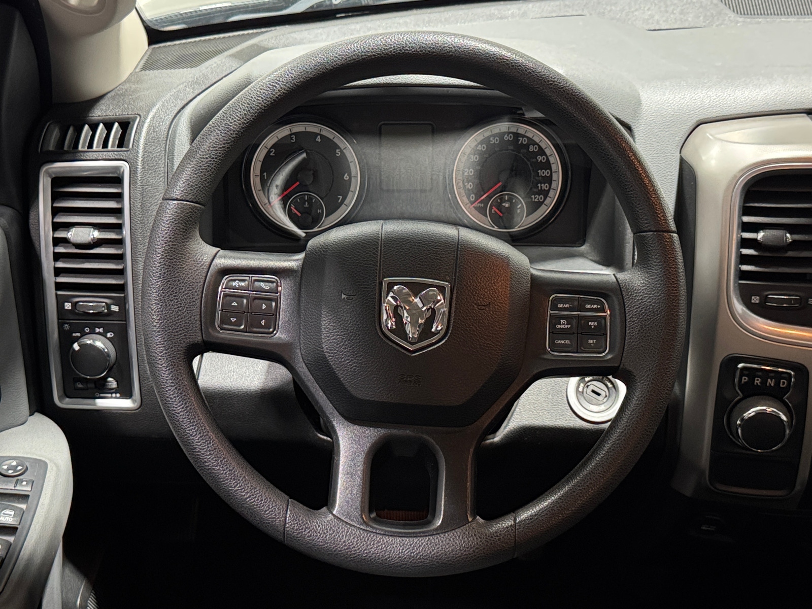 Thumbnail: 2019 RAM 1500 Classic - 5