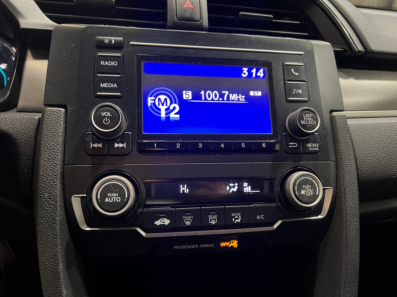 Thumbnail: 2019 Honda Civic - 4