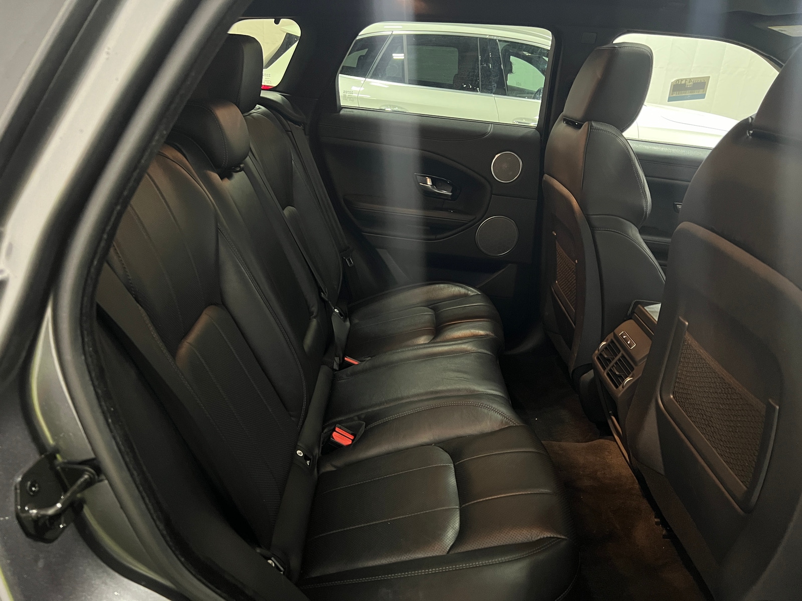 Thumbnail: 2019 Land Rover Range Rover Evoque - 5