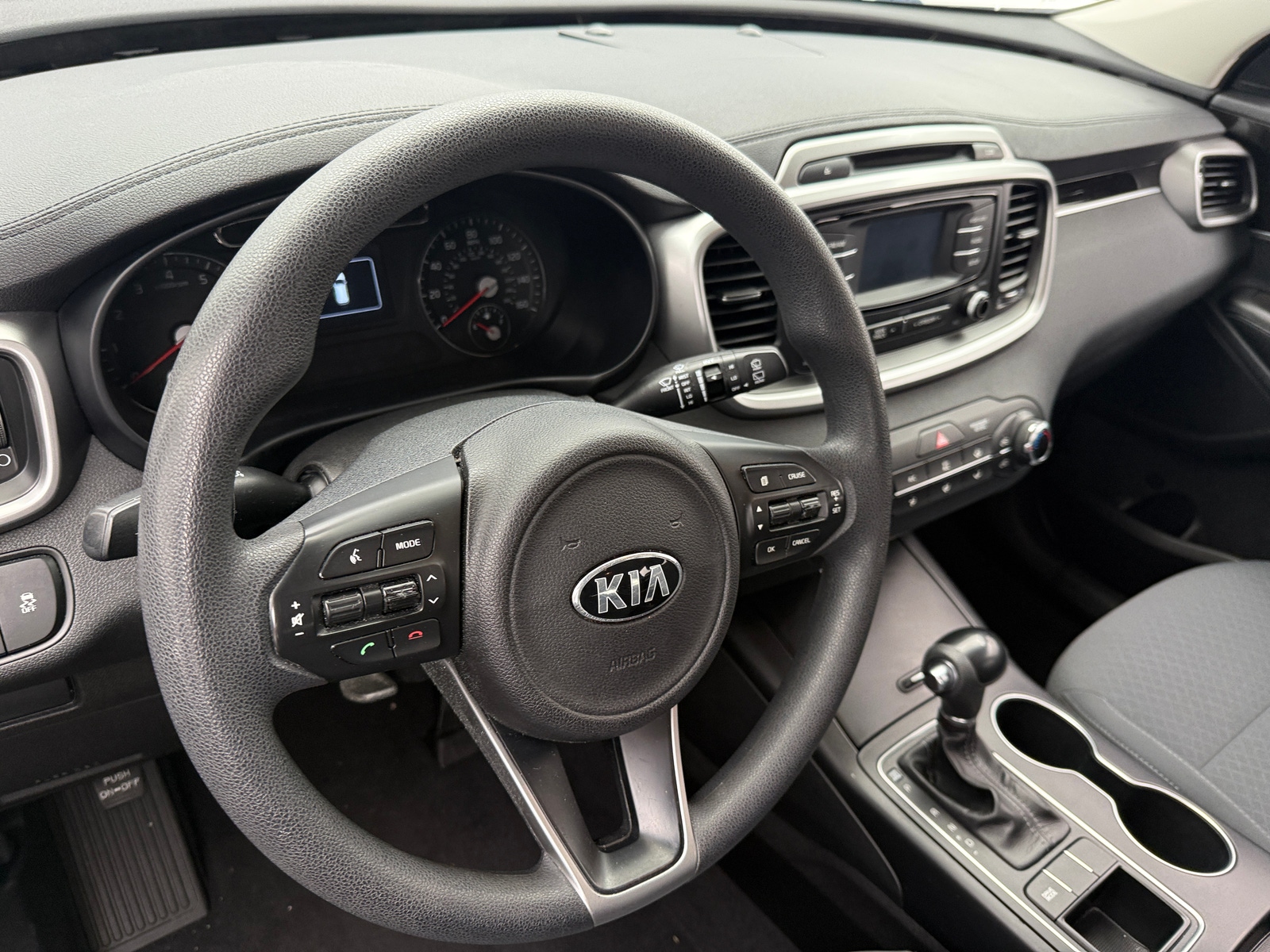 Thumbnail: 2016 Kia Sorento - 5