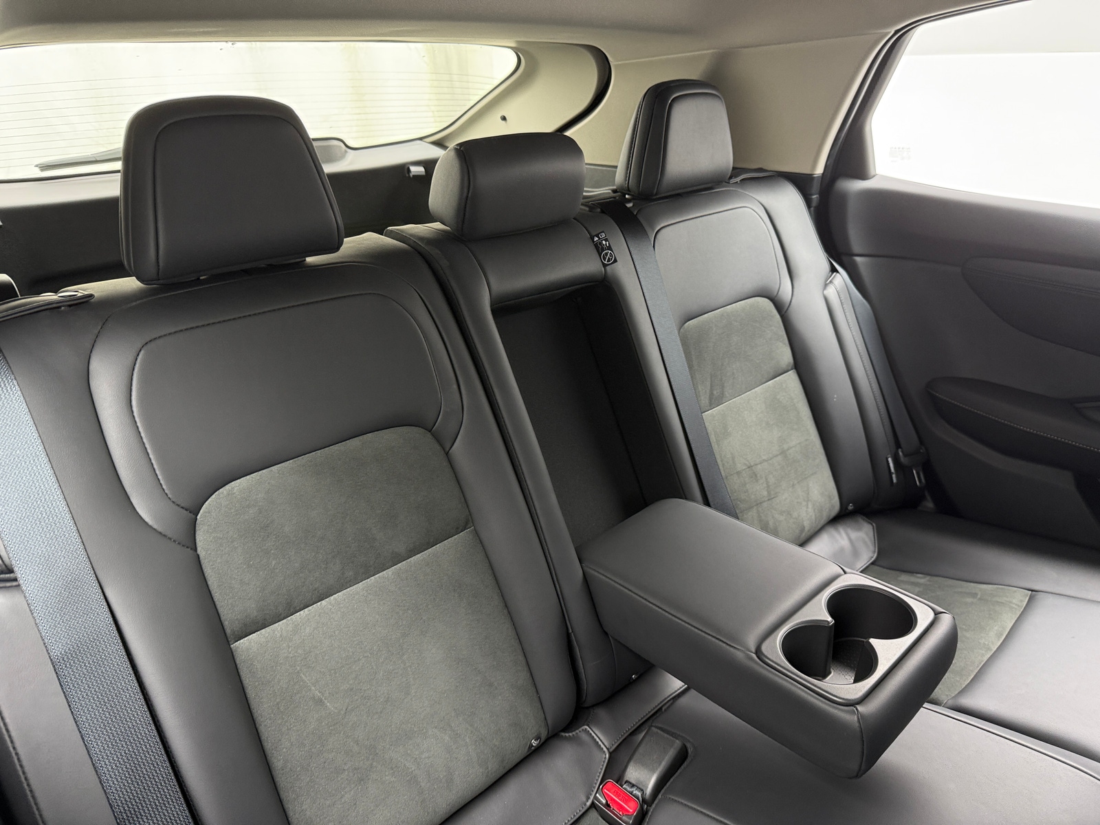 Thumbnail: 2024 Nissan Ariya - 5