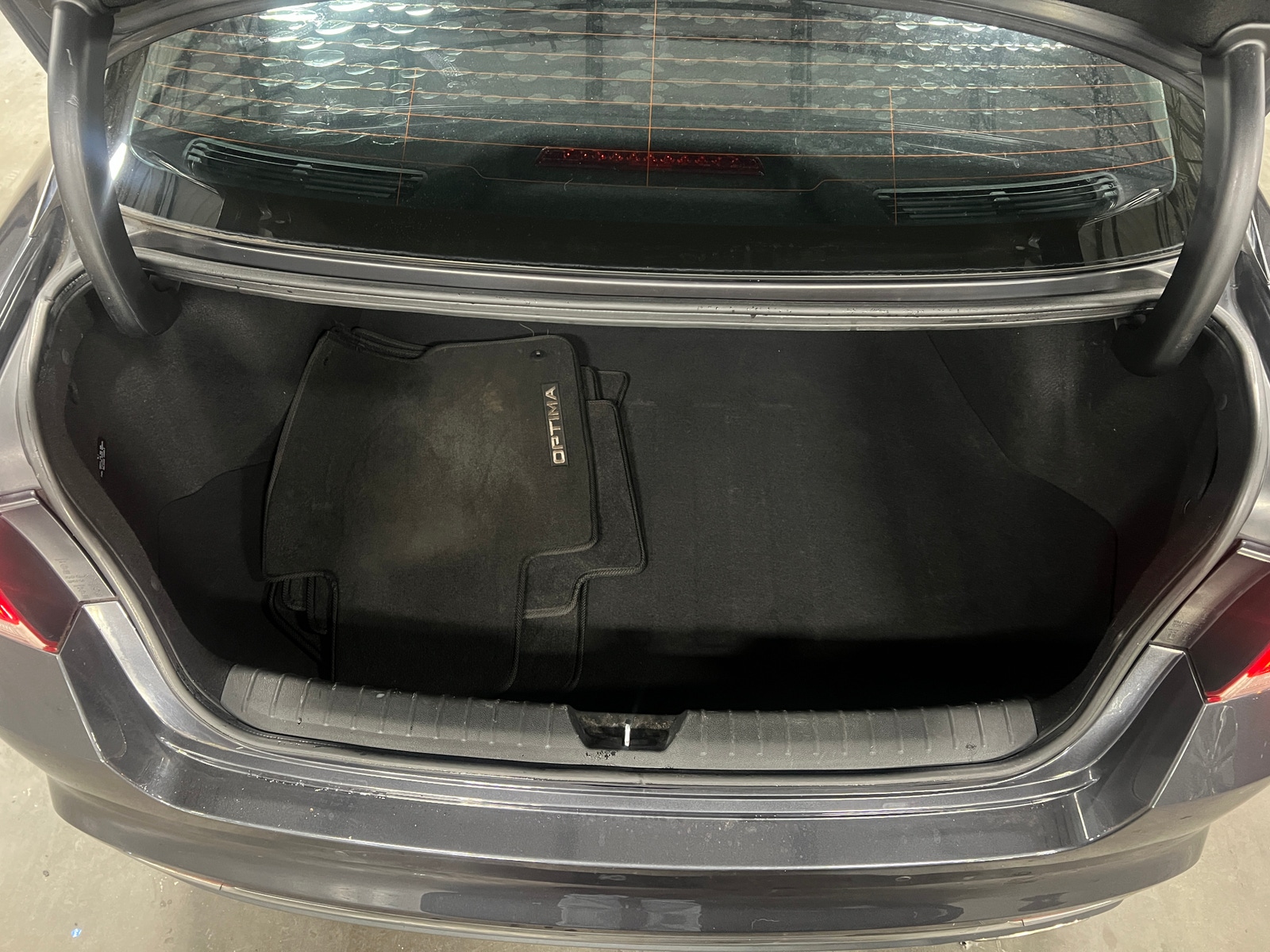 Thumbnail: 2018 Kia Optima - 6