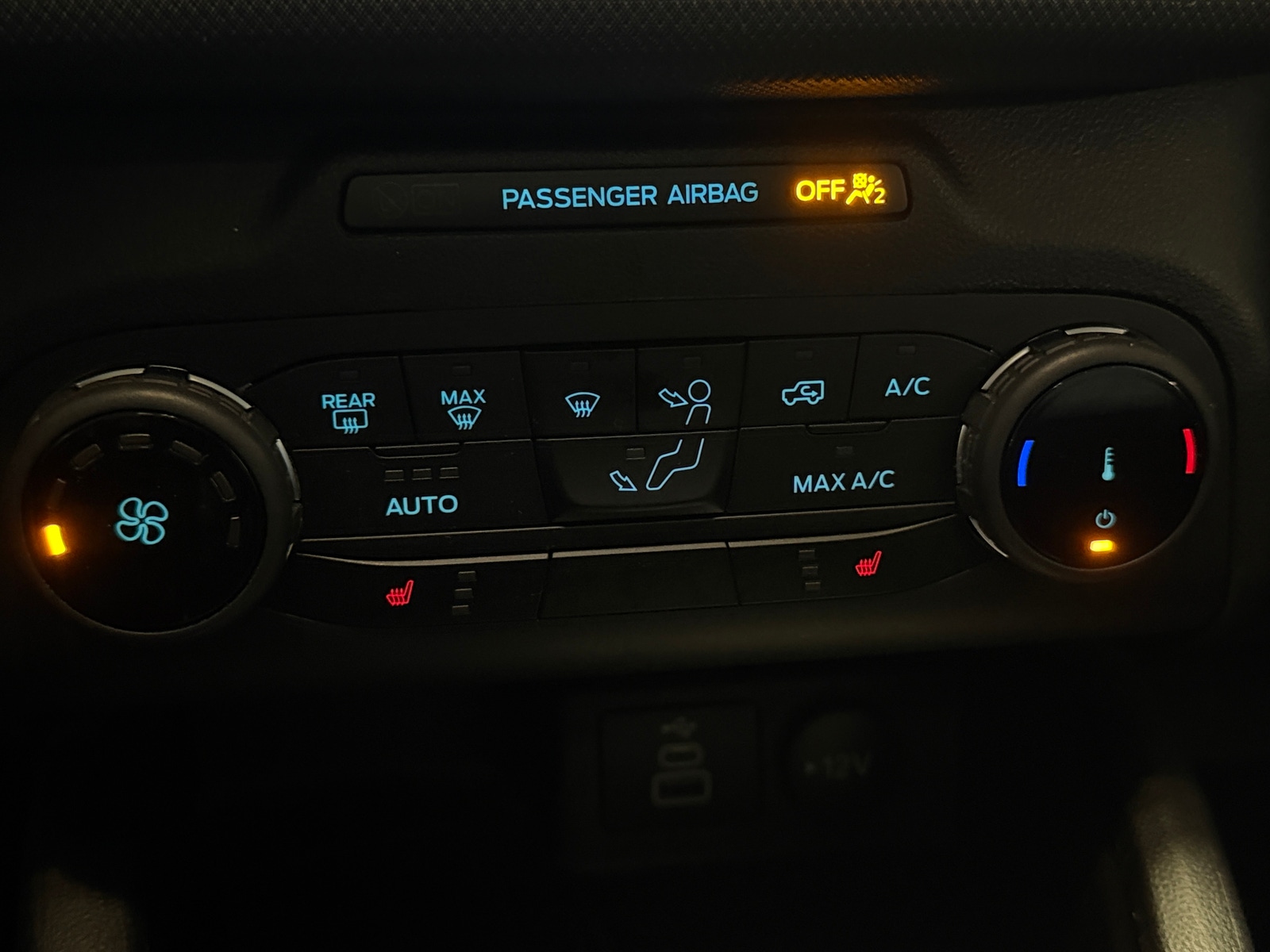 Thumbnail: 2023 Ford Bronco Sport - 4