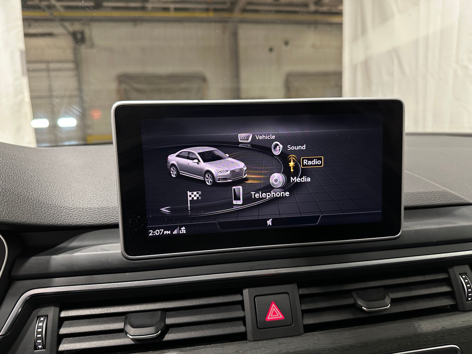 Thumbnail: 2019 Audi A4 - 3