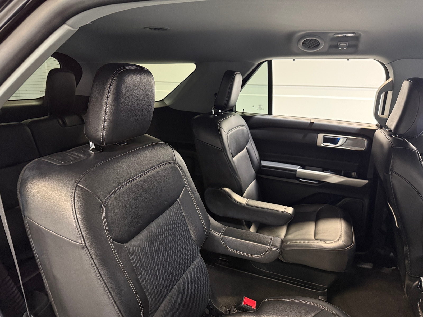 Thumbnail: 2023 Ford Explorer - 5