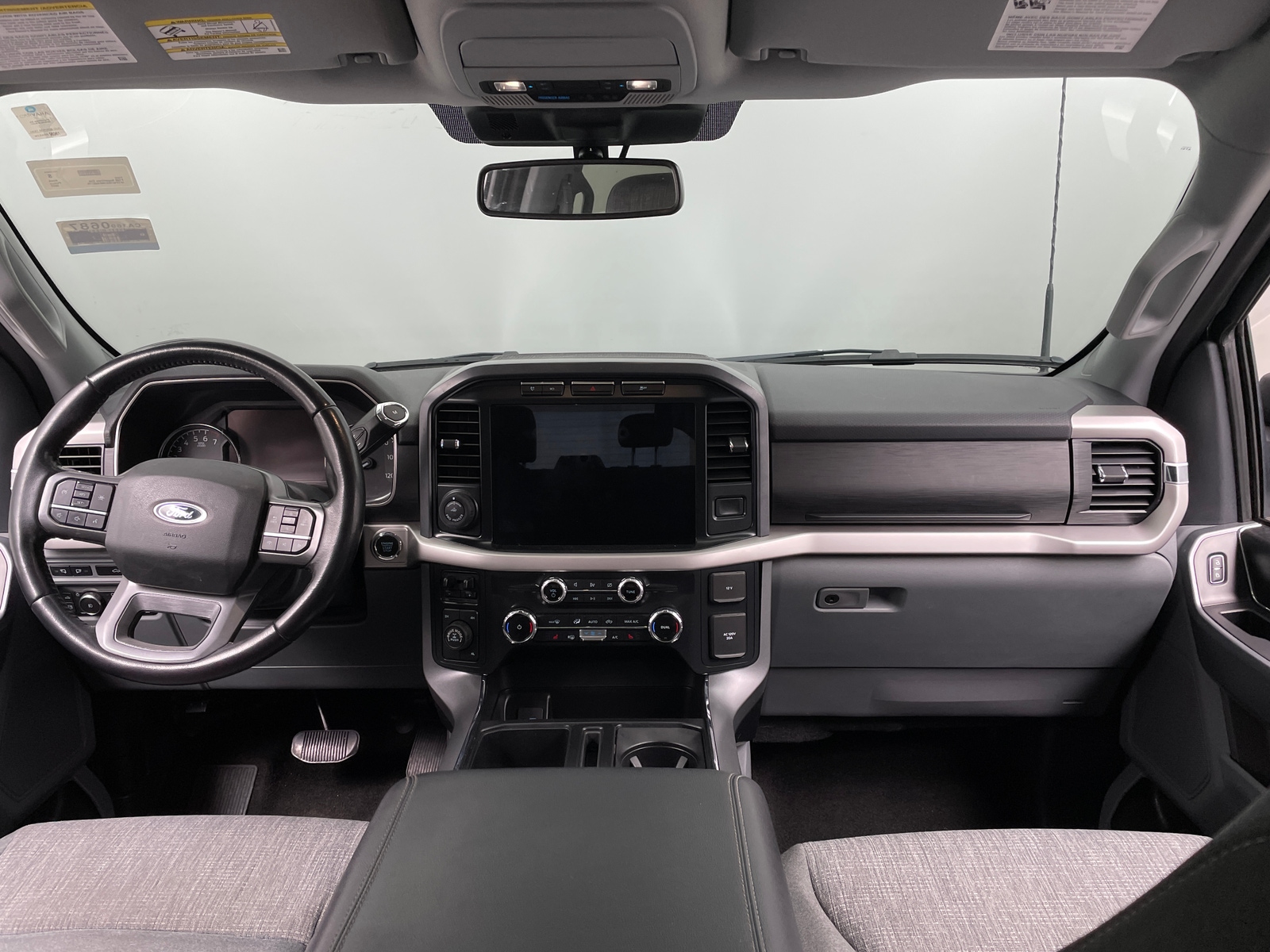 Thumbnail: 2022 Ford Econoline - 3