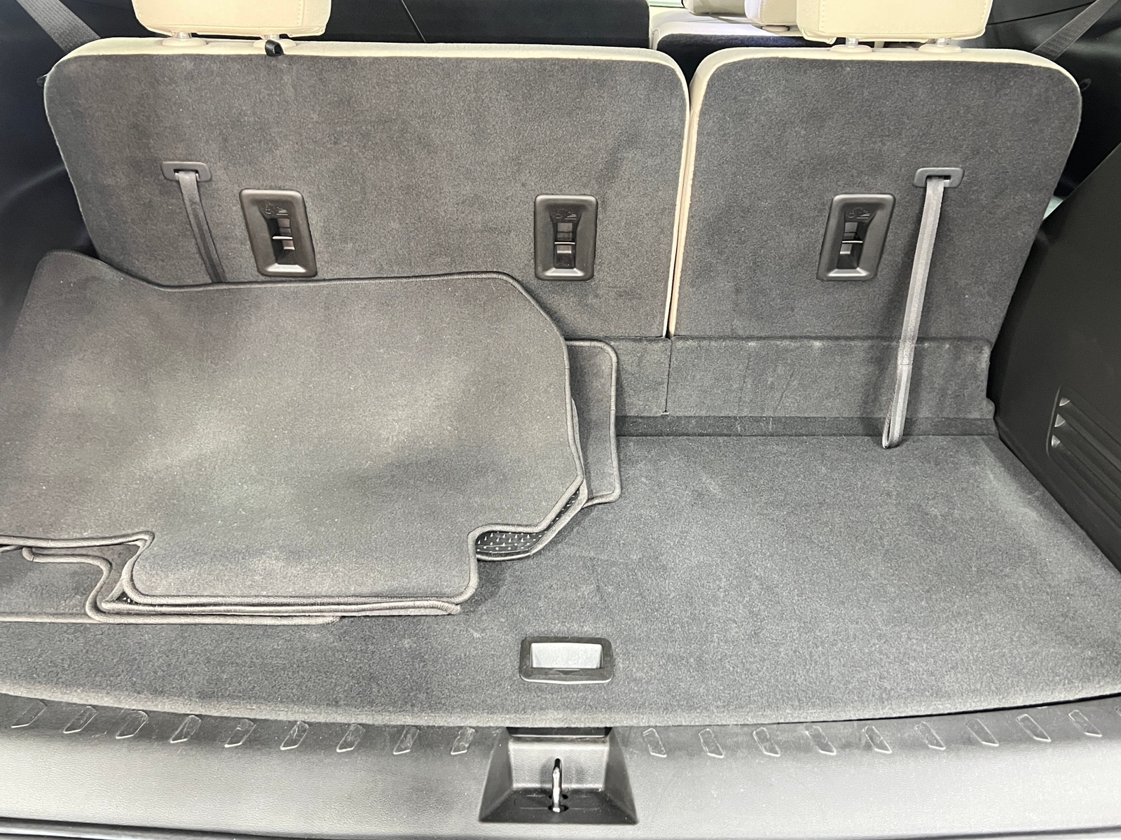 Thumbnail: 2023 Chevrolet Traverse - 7