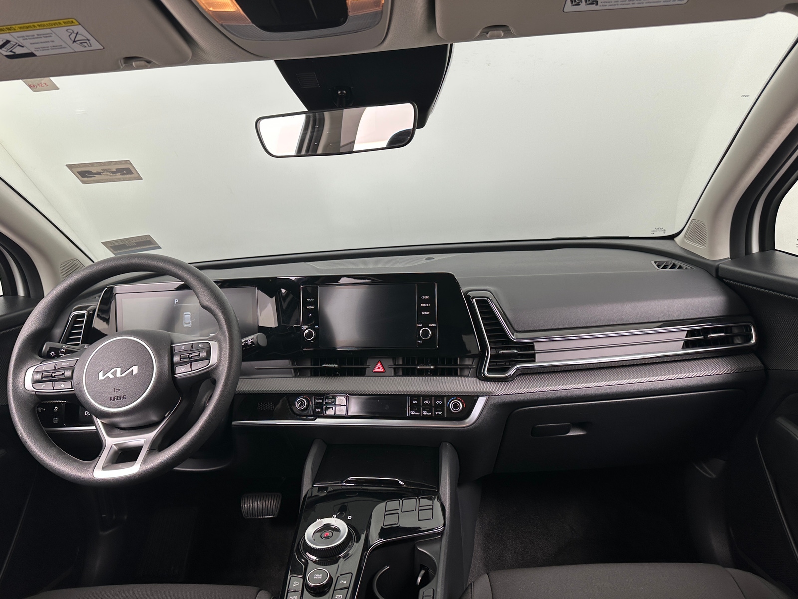 Thumbnail: 2025 Kia Sportage - 3