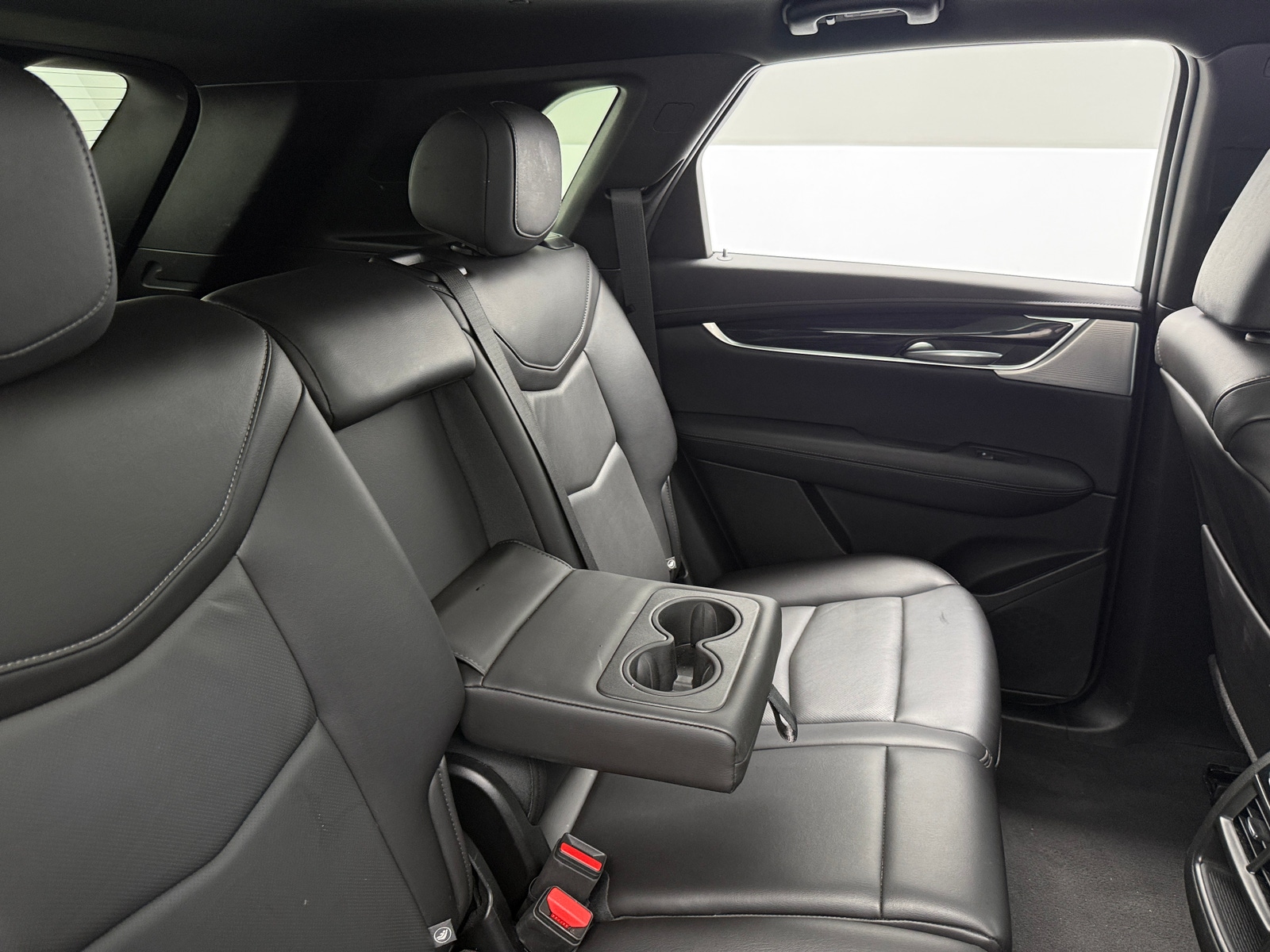 Thumbnail: 2024 Cadillac XT5 - 5