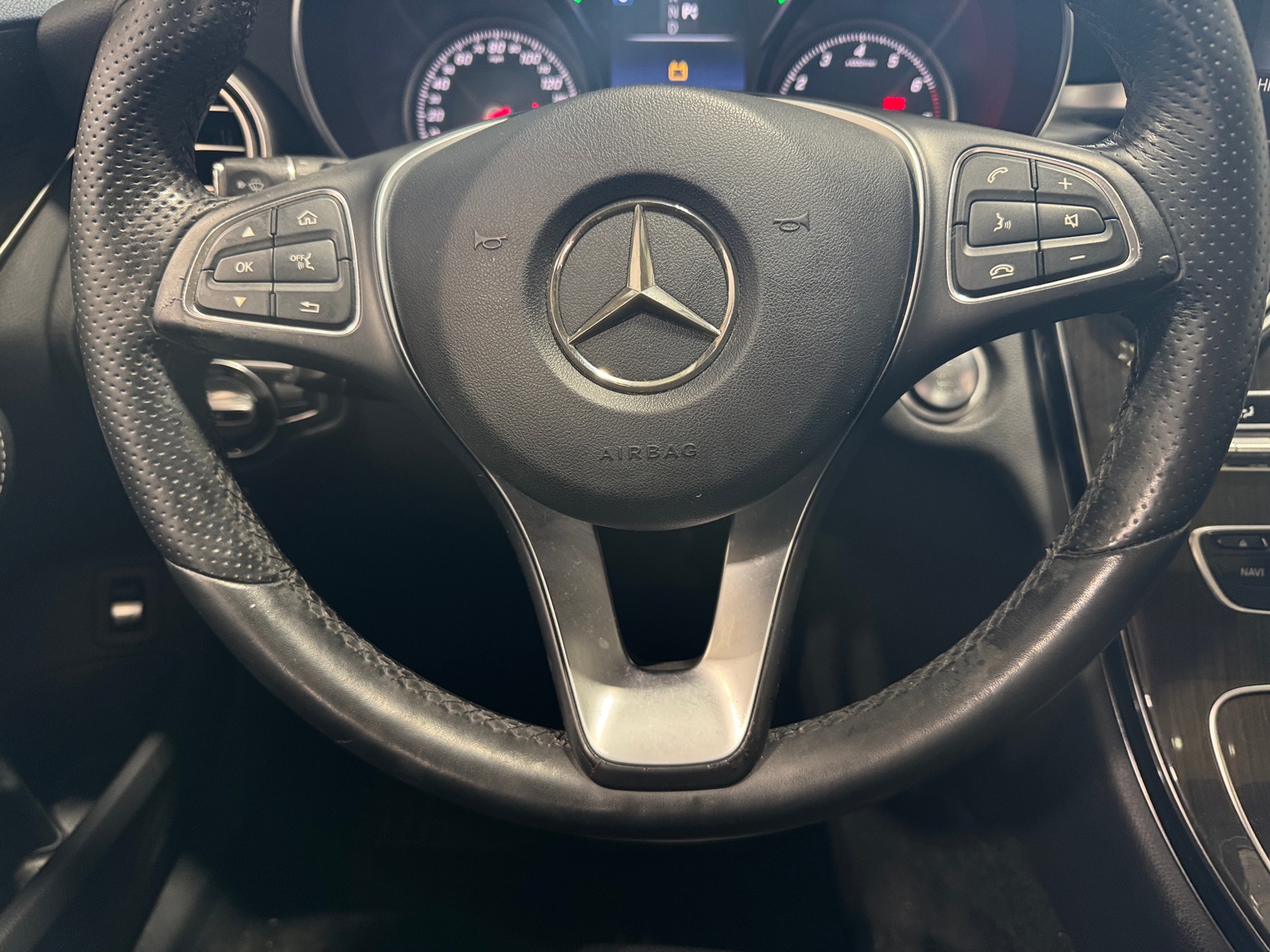 Thumbnail: 2016 Mercedes-Benz C-Class - 4