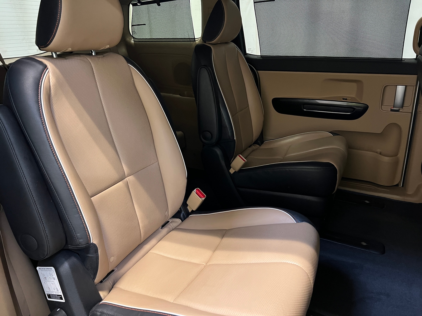 Thumbnail: 2018 Kia Sedona - 5