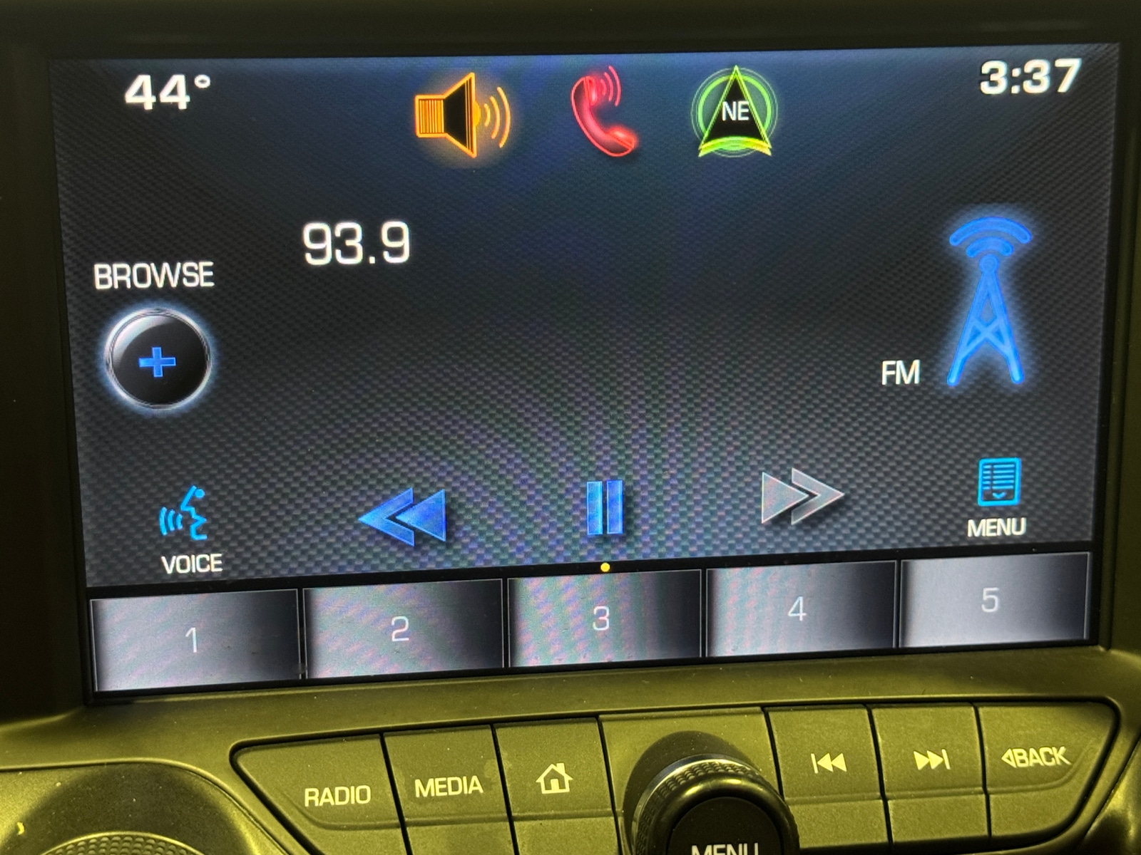 Thumbnail: 2015 Chevrolet Corvette - 3