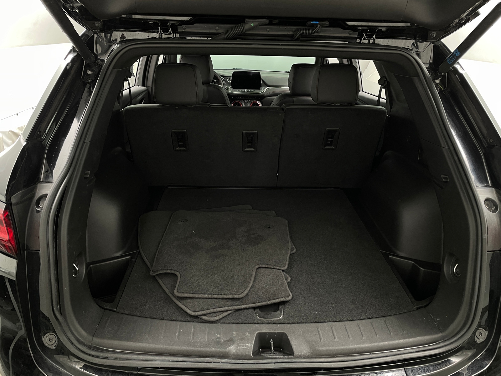 Thumbnail: 2025 Chevrolet Blazer - 6