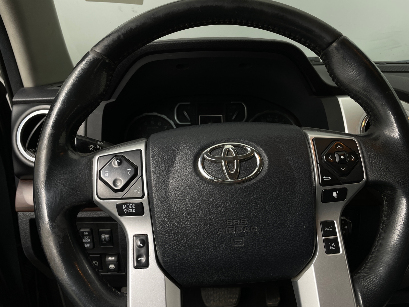 Thumbnail: 2018 Toyota Tundra - 4