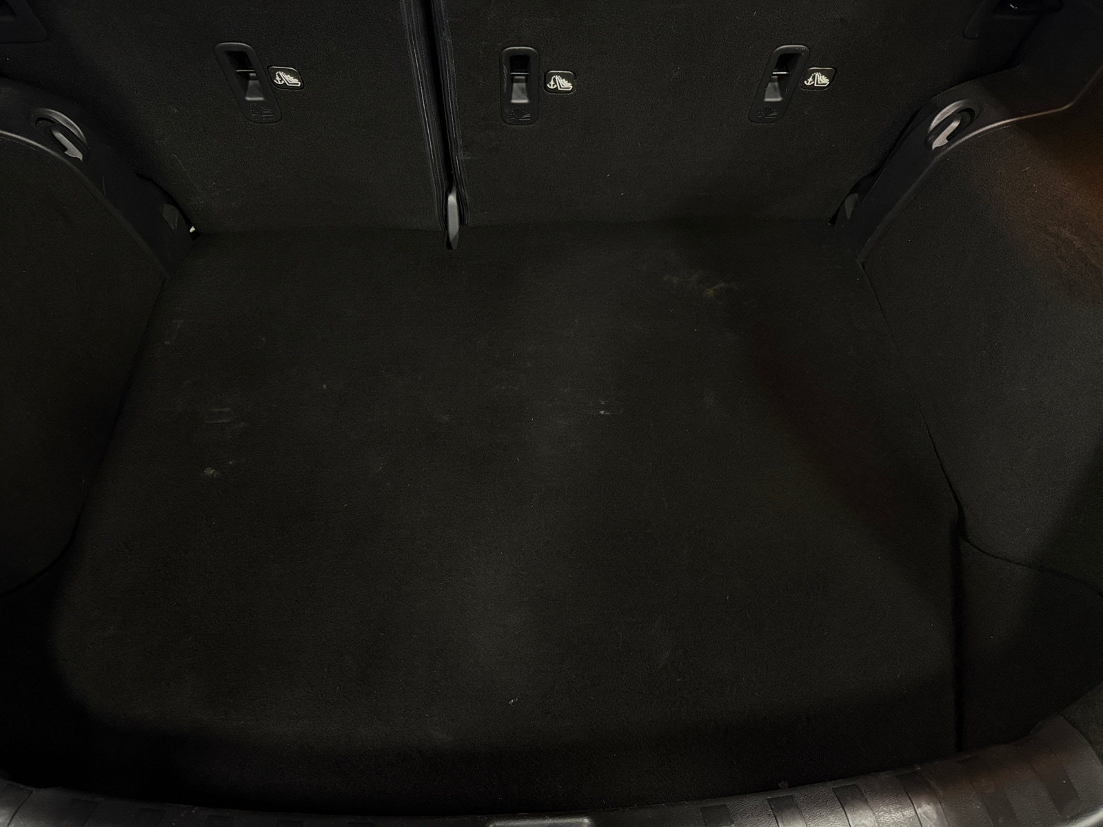 Thumbnail: 2019 Nissan Kicks - 7