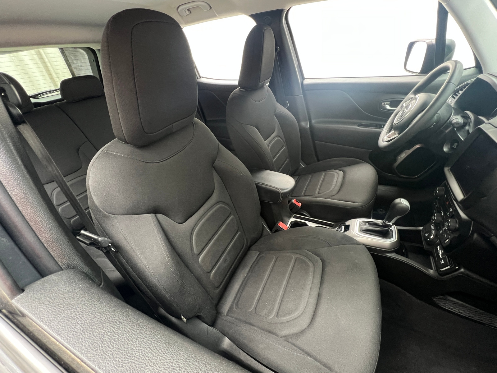 Thumbnail: 2022 Jeep Renegade - 2