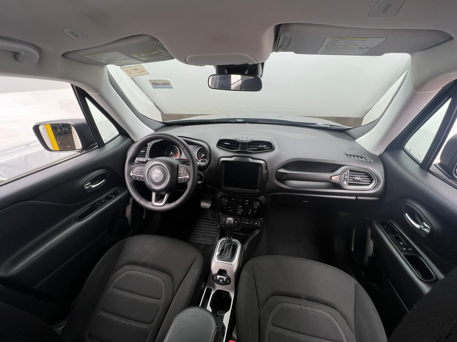 Thumbnail: 2022 Jeep Renegade - 3