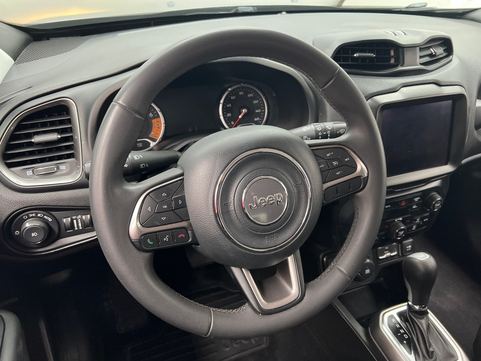 Thumbnail: 2022 Jeep Renegade - 5