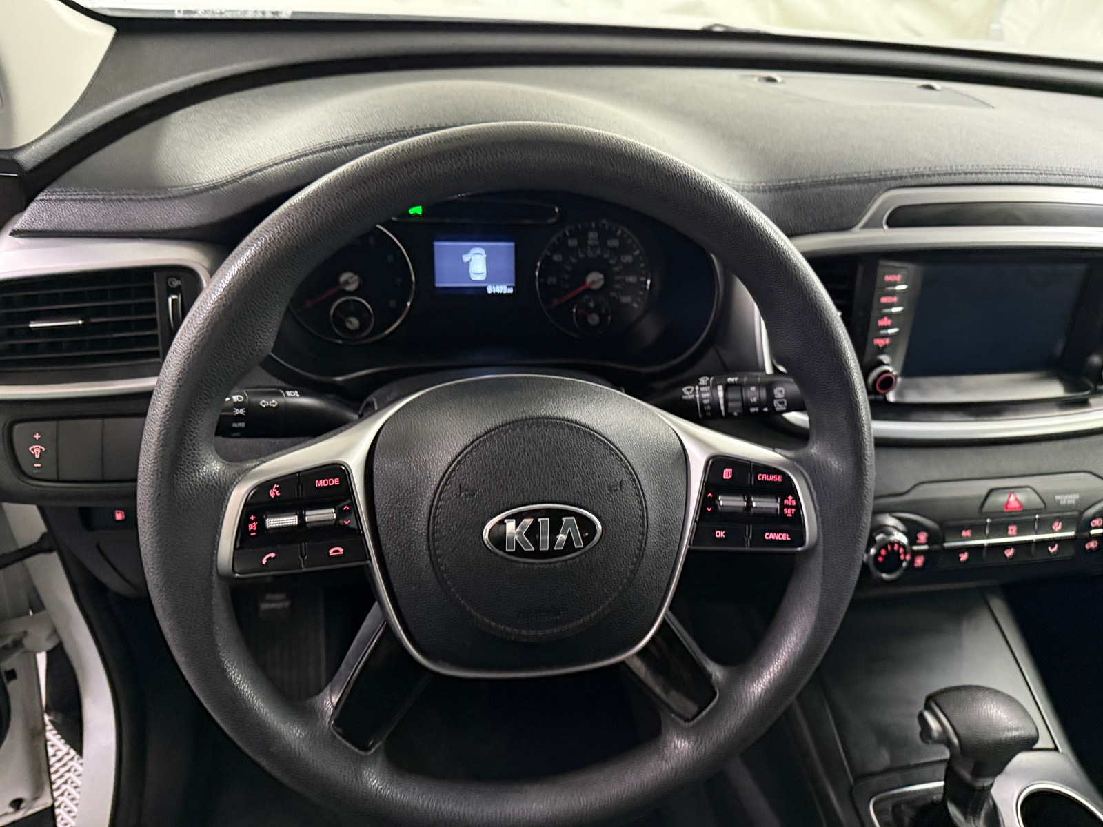 Thumbnail: 2020 Kia Sorento - 5