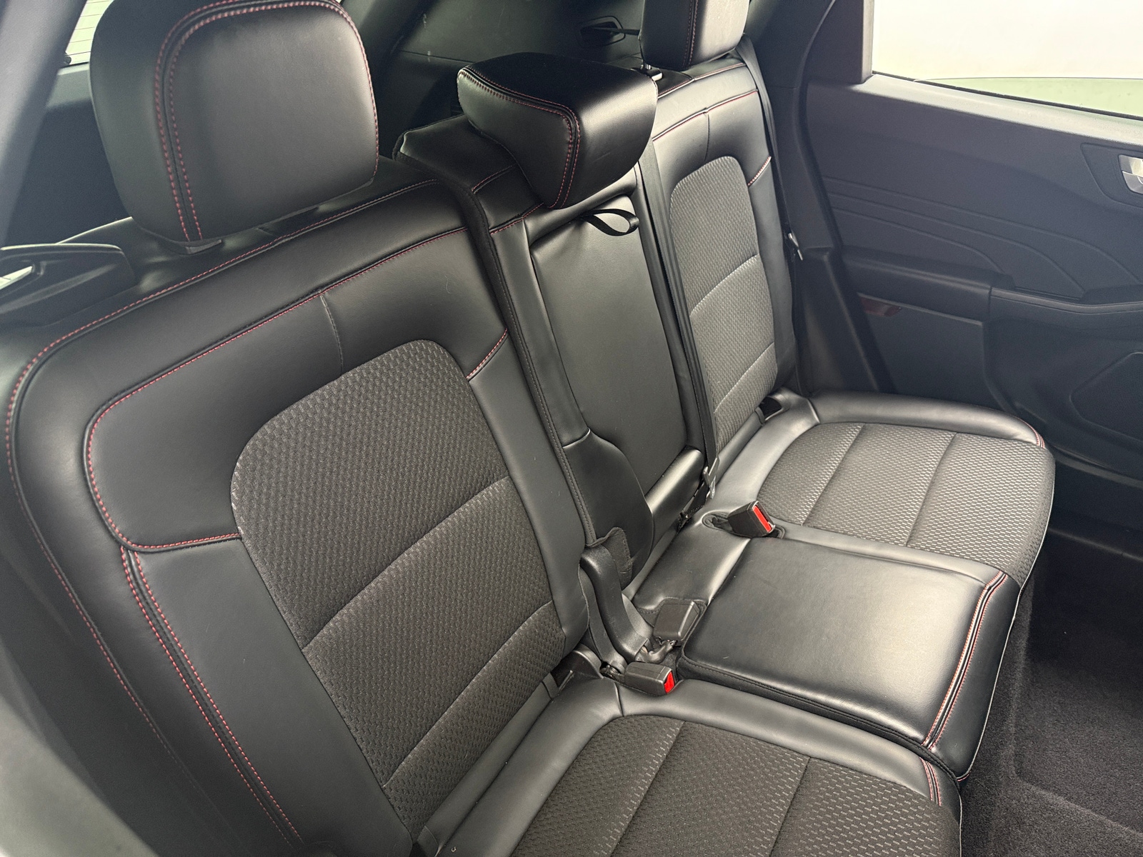 Thumbnail: 2025 Ford Escape - 5