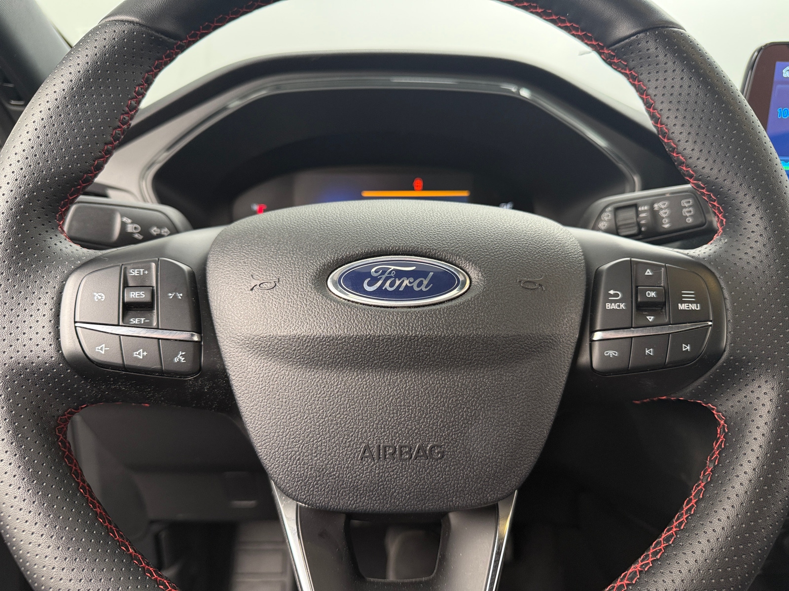 Thumbnail: 2025 Ford Escape - 4