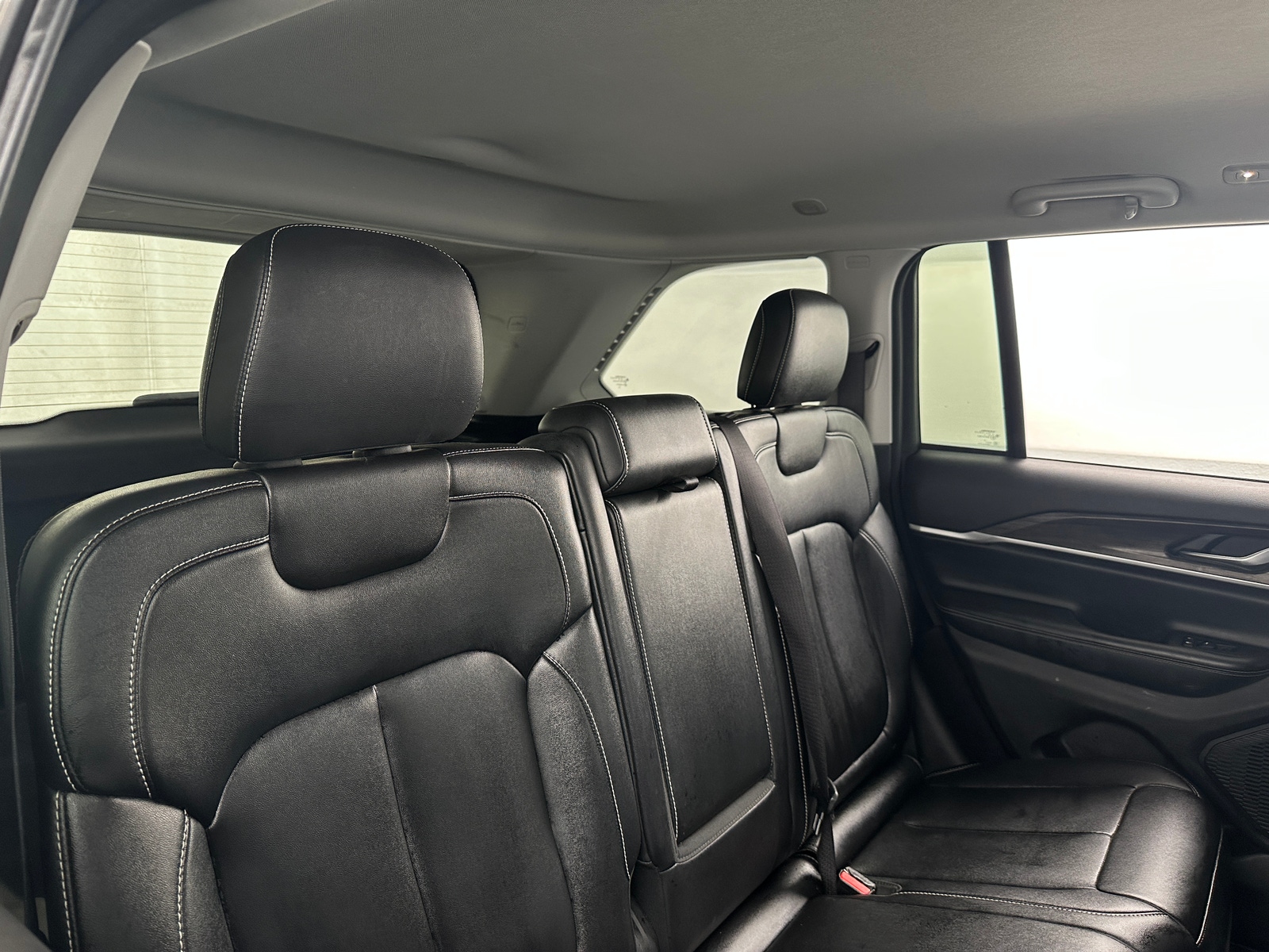 Thumbnail: 2023 Jeep Grand Cherokee - 5