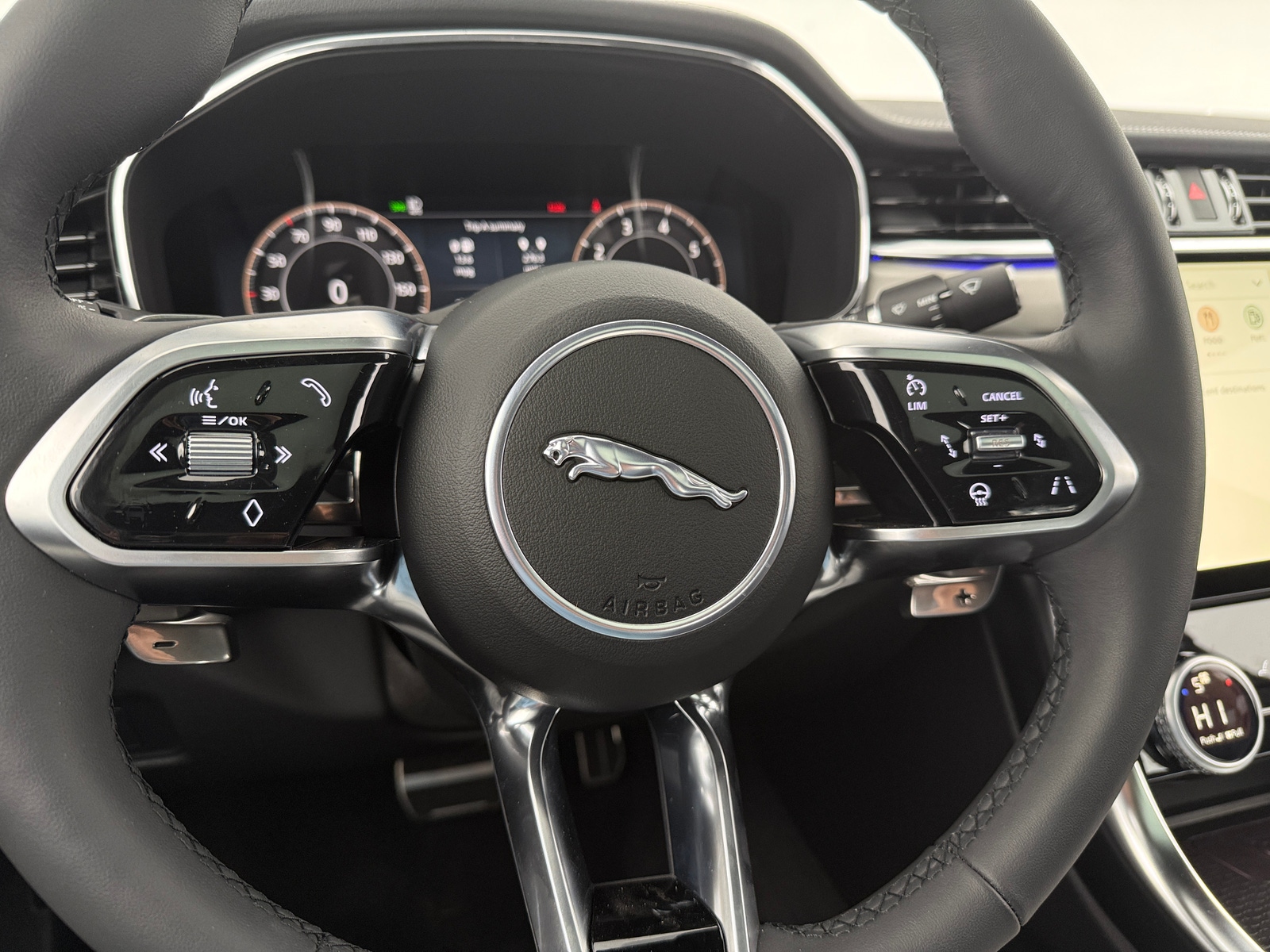 Thumbnail: 2024 Jaguar XF - 4