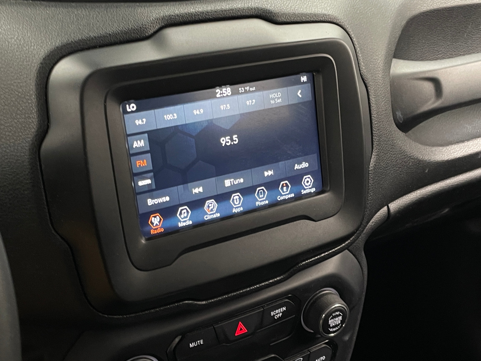 Thumbnail: 2020 Jeep Renegade - 4