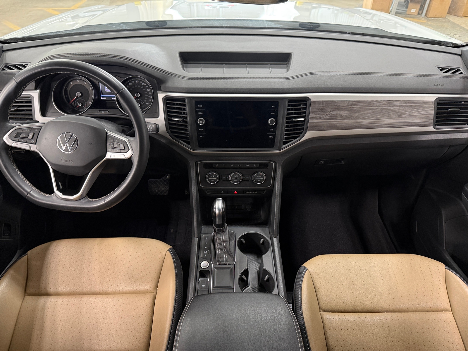 Thumbnail: 2021 Volkswagen Atlas - 2