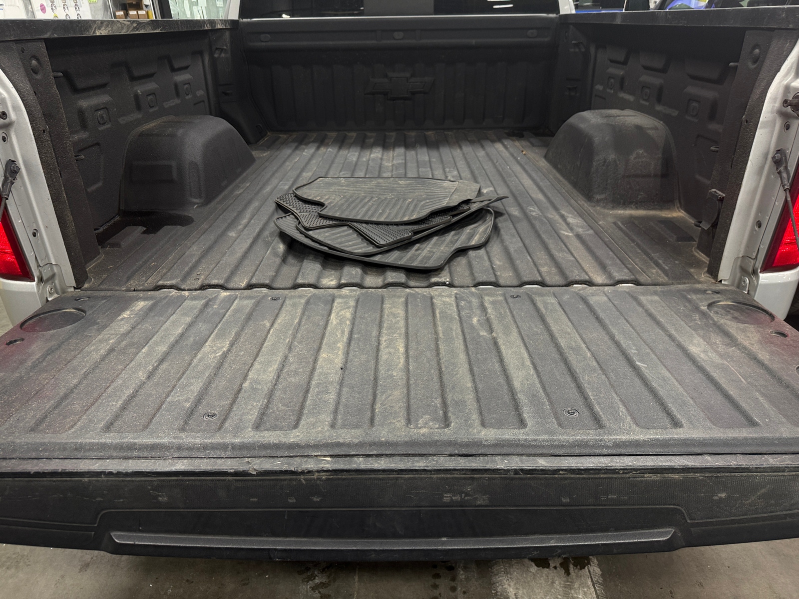 Thumbnail: 2020 Chevrolet Silverado 1500 - 7