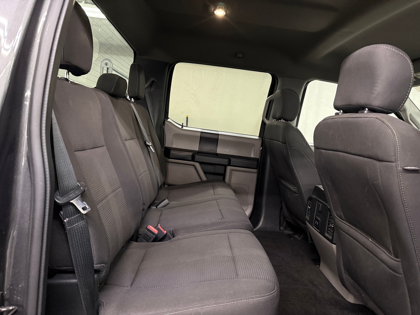 Thumbnail: 2018 Ford Econoline - 6