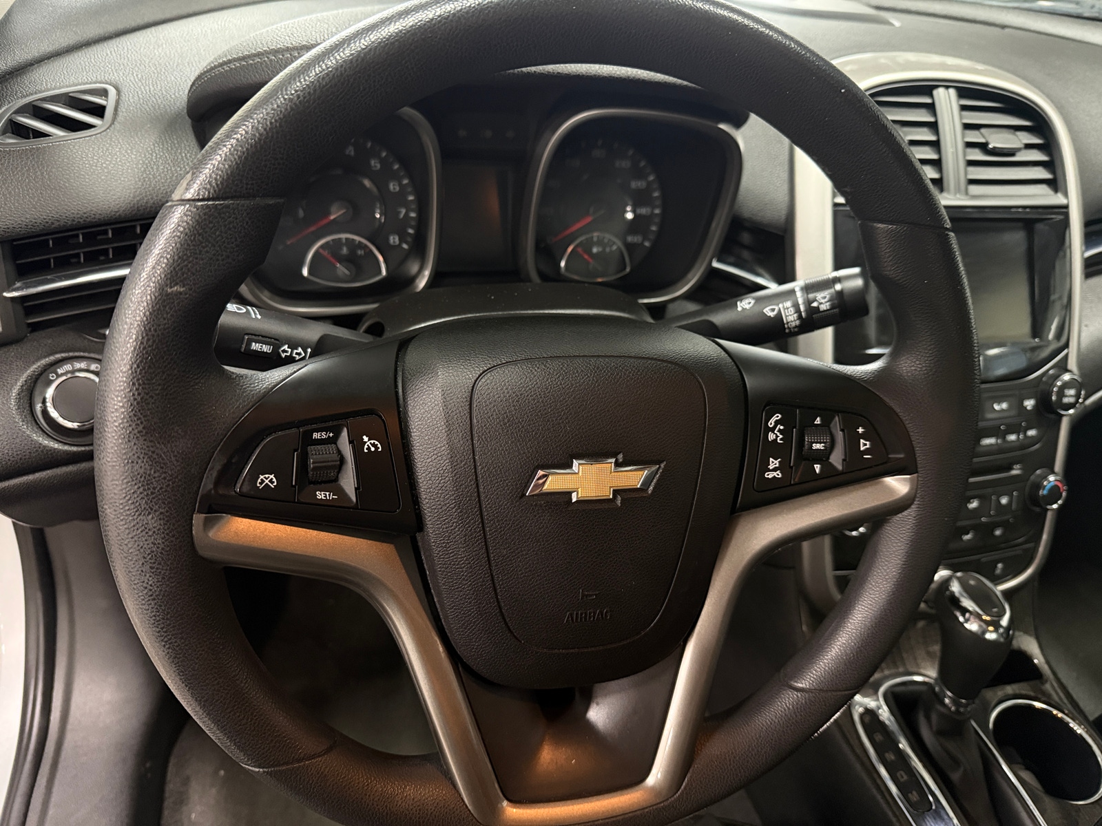 Thumbnail: 2016 Chevrolet Malibu - 4