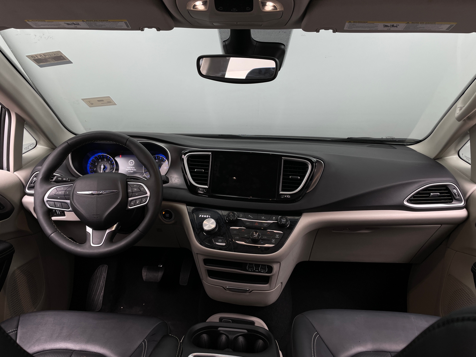 Thumbnail: 2024 Chrysler Pacifica - 2