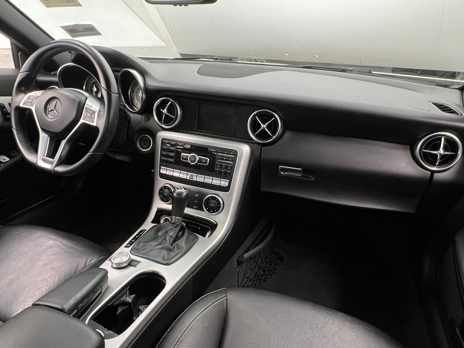 Thumbnail: 2013 Mercedes-Benz SLK - 2