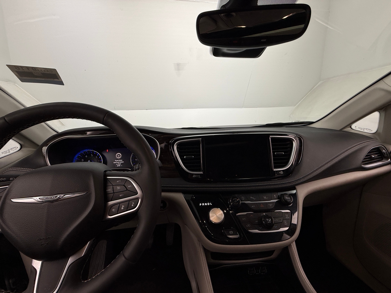 Thumbnail: 2024 Chrysler Pacifica - 2